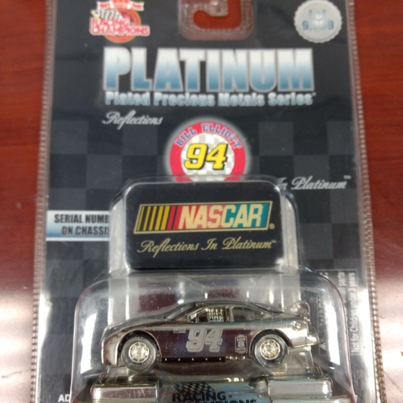 Bill Elliot 1998 Die Cast Cars - Picture 7 of 9